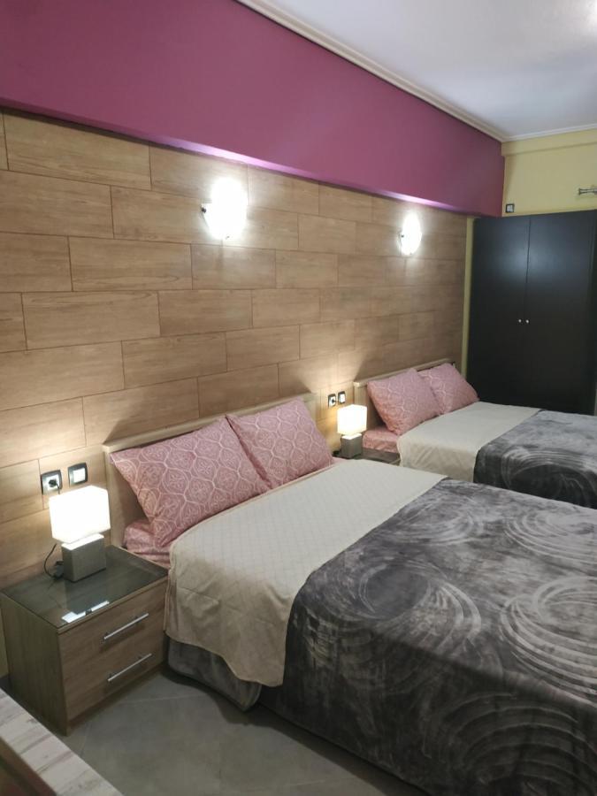 G M 1 Rooms Kentro In The Heart Of The City Lárissa Exterior foto